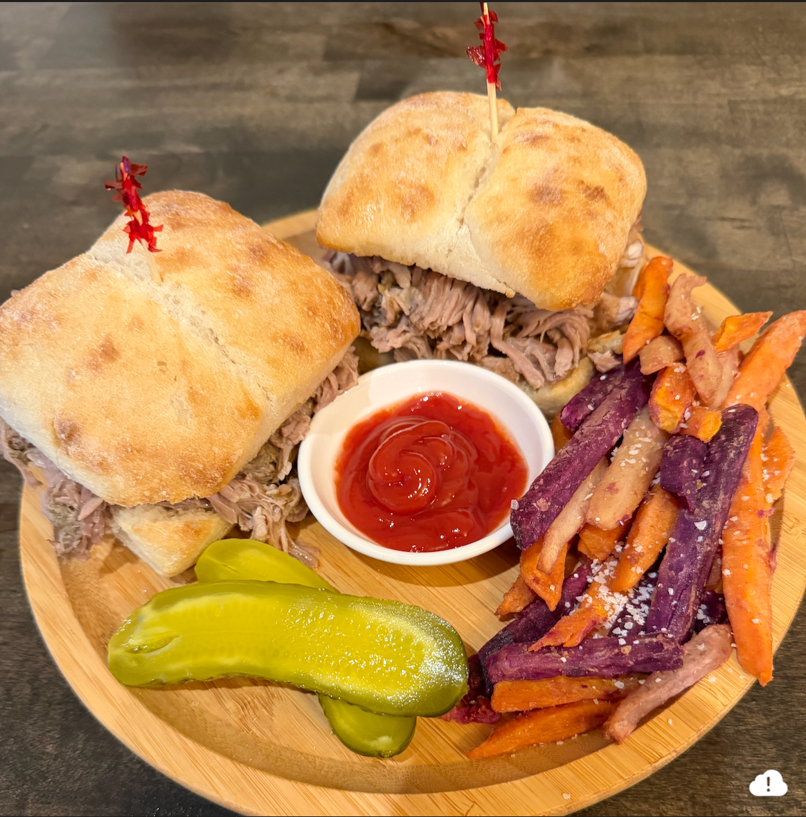 Pulled Pork Sliders