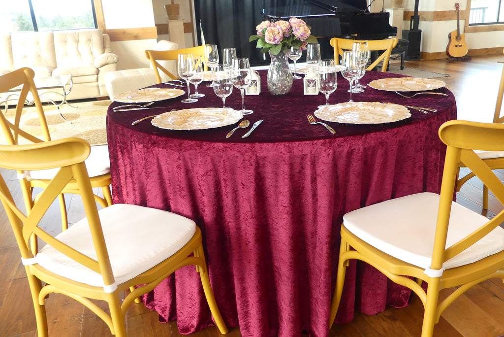 Premium Tablecloth Rental